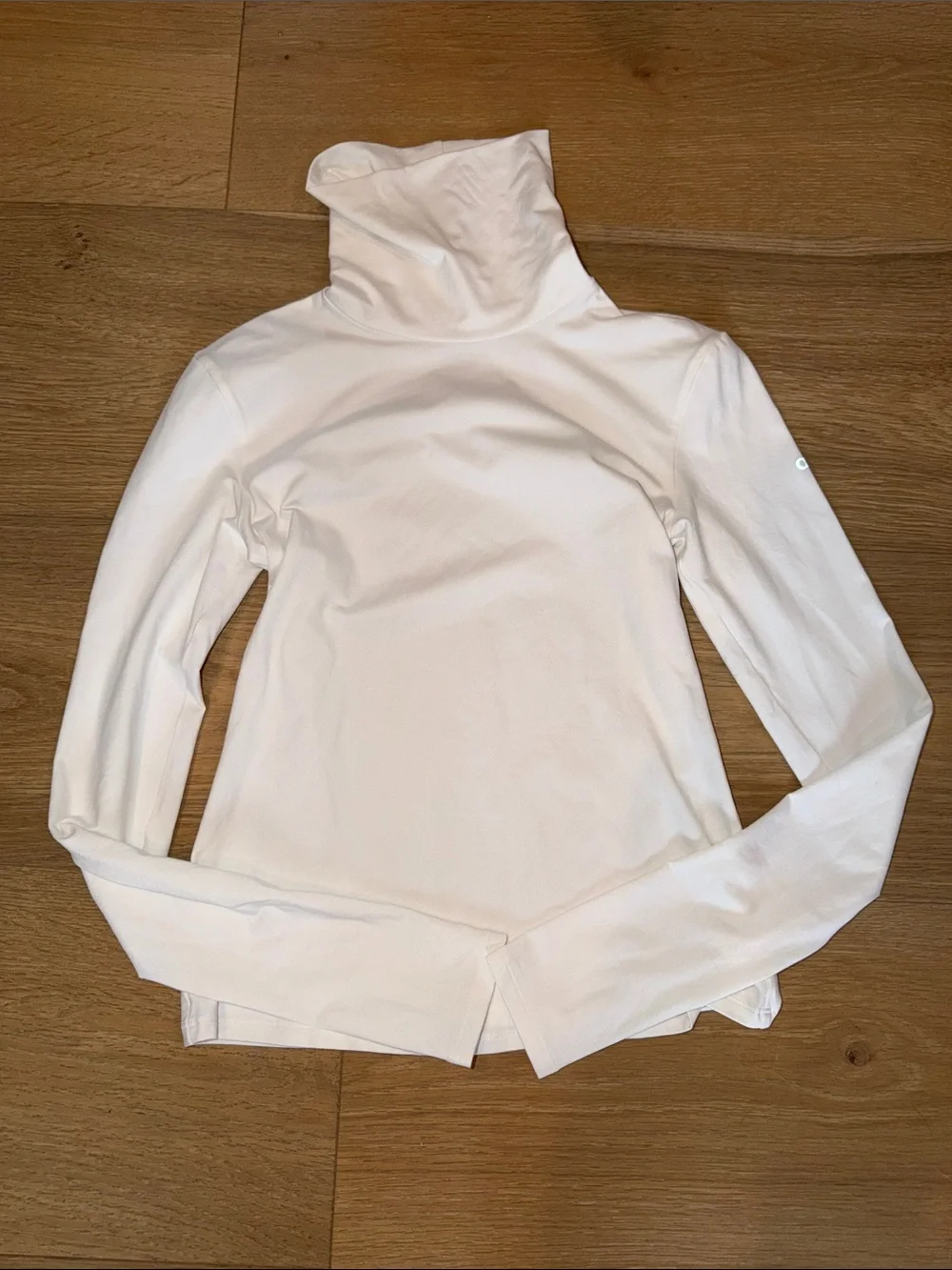 ALO Yoga Alosoft Refine Turtleneck